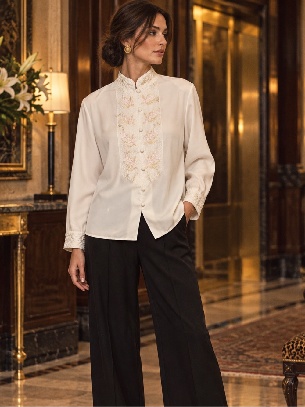 Susan Hutton Ivory Size 10 Embroidered Mandarin Collar Blouse Asian Inspired